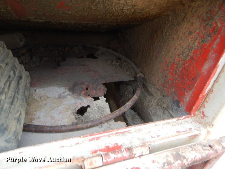 image for item GN9450 1986 Chevrolet 70  fuel truck