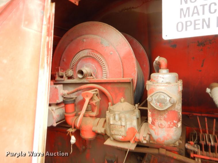 image for item GN9450 1986 Chevrolet 70  fuel truck