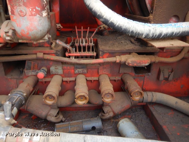 image for item GN9450 1986 Chevrolet 70  fuel truck