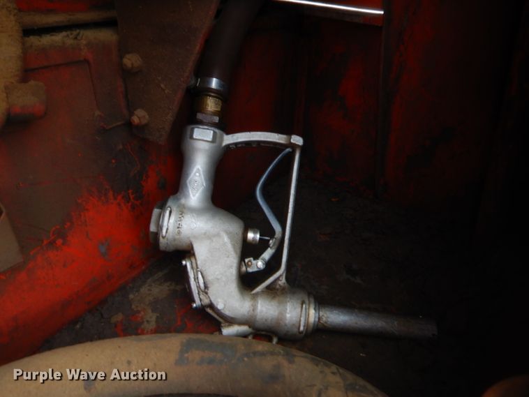 image for item GN9450 1986 Chevrolet 70  fuel truck