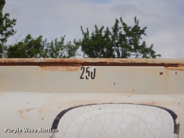 image for item GN9450 1986 Chevrolet 70  fuel truck