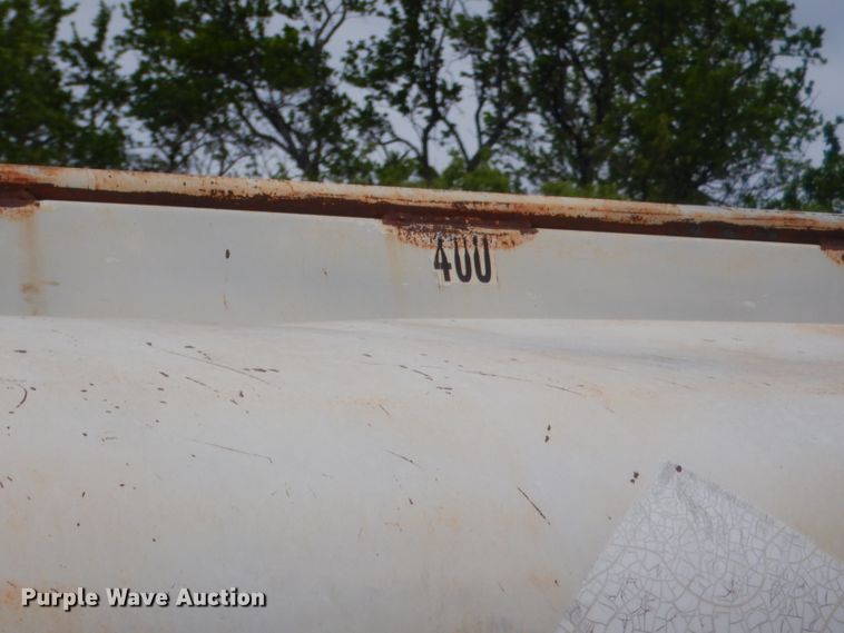 image for item GN9450 1986 Chevrolet 70  fuel truck