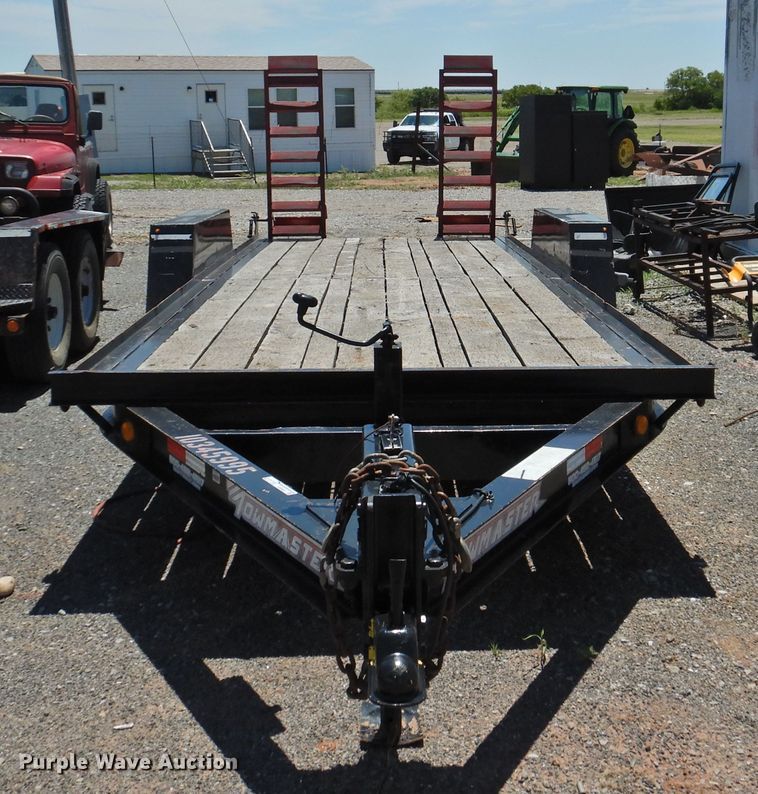 image for item GN9938 2015 Towmaster T-10D equipment trailer
