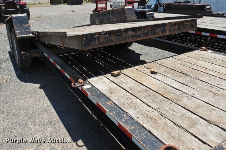 image for item GN9939 2013 Towmaster T-12DT tilt deck equipment trailer