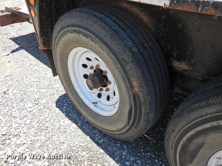 image for item GN9939 2013 Towmaster T-12DT tilt deck equipment trailer