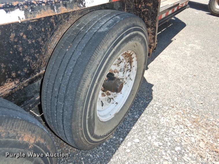 image for item GN9939 2013 Towmaster T-12DT tilt deck equipment trailer