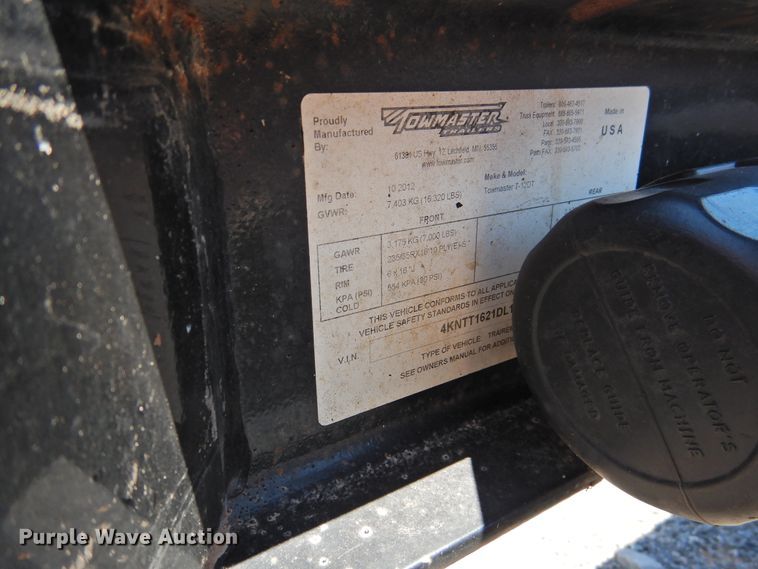 image for item GN9939 2013 Towmaster T-12DT tilt deck equipment trailer