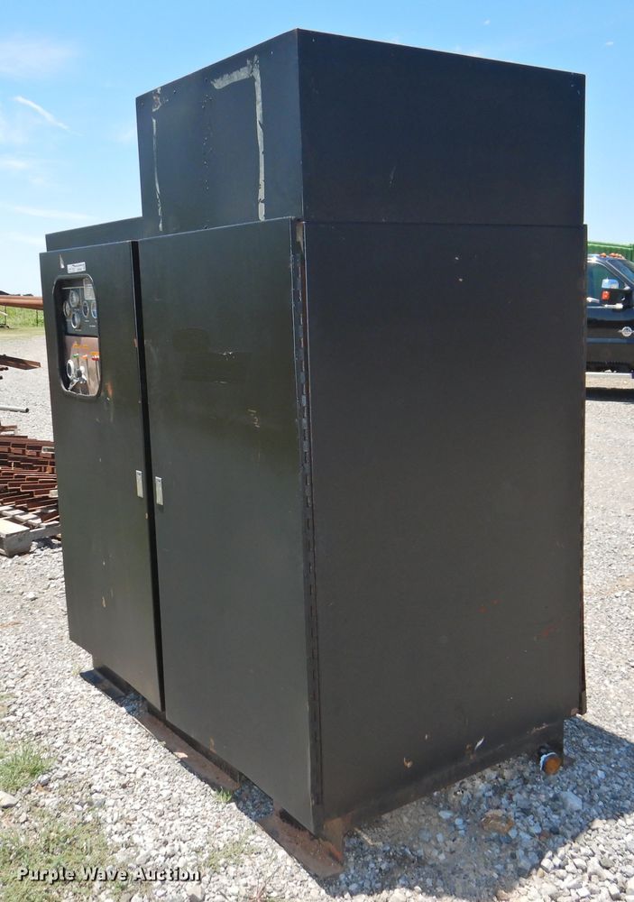 image for item GN9940 Champion RC040A  air compressor