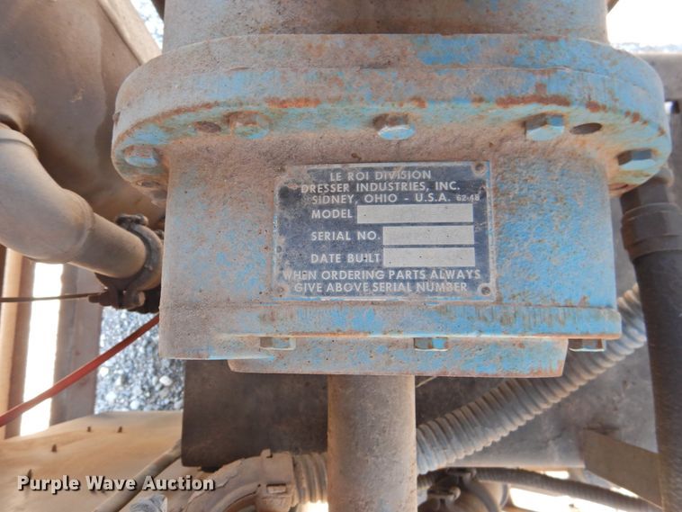 image for item GN9940 Champion RC040A  air compressor