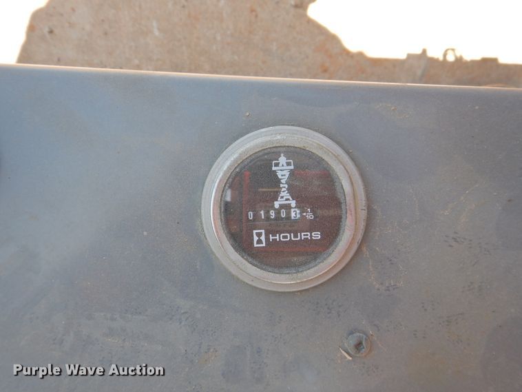 image for item GN9942 2012 Sky Jack SJIII 3226  scissorl lift