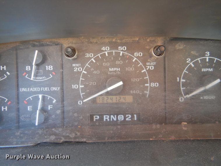 image for item GN9944 1993 Ford F150  SuperCab pickup truck