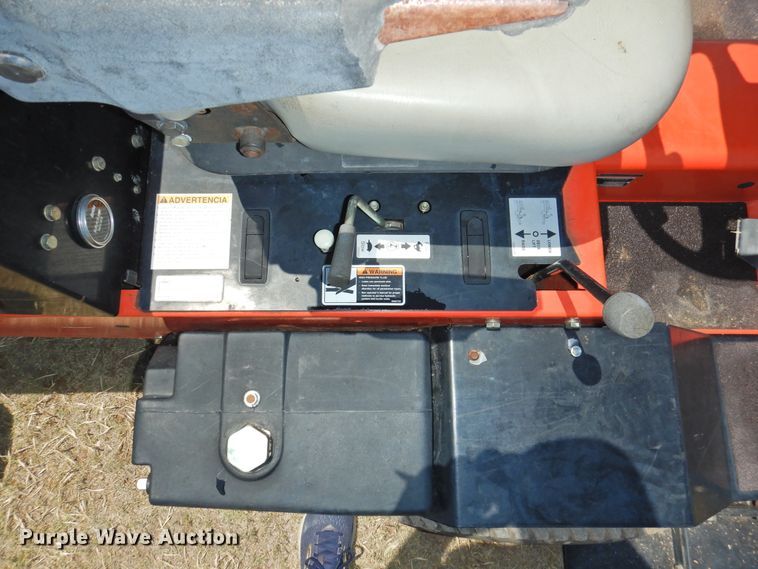 image for item GN9951 2006 Jacobsen Turfcat 628D lawn mower