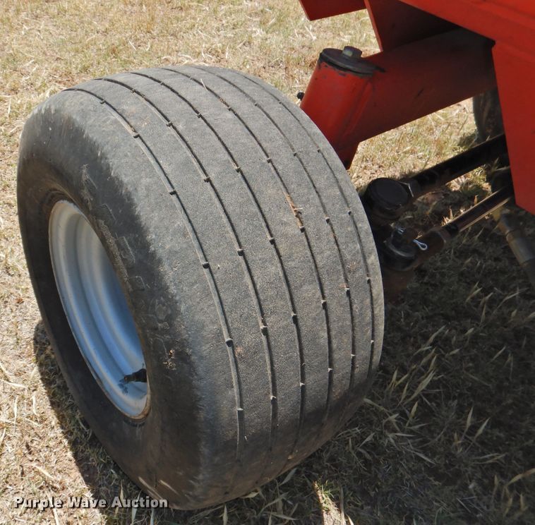 image for item GN9951 2006 Jacobsen Turfcat 628D lawn mower