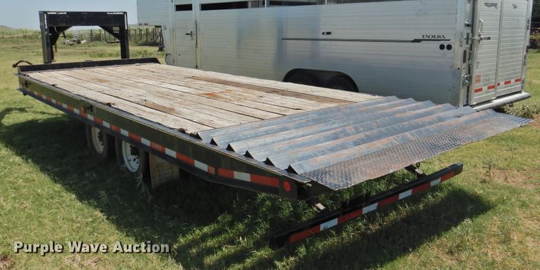 image for item GN9962 2006 Felling FT14IT tilt deck equipment trailer