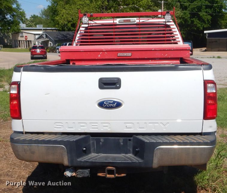 image for item GP9174 2012 Ford F350 Super Duty FX4  Crew Cab pickup truck