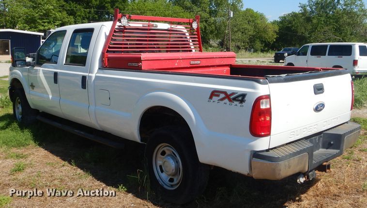 image for item GP9174 2012 Ford F350 Super Duty FX4  Crew Cab pickup truck