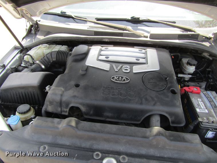 image for item GQ9033 2005 Kia Sorento LX  SUV