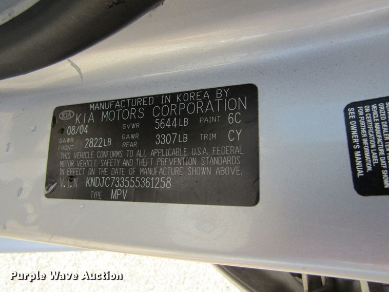 image for item GQ9033 2005 Kia Sorento LX  SUV