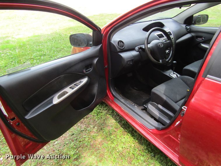 image for item GQ9035 2009 Toyota Yaris