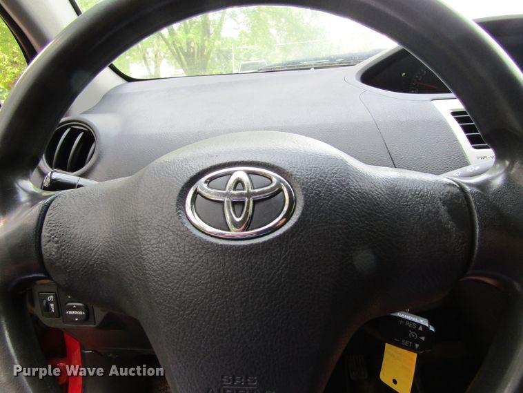 image for item GQ9035 2009 Toyota Yaris