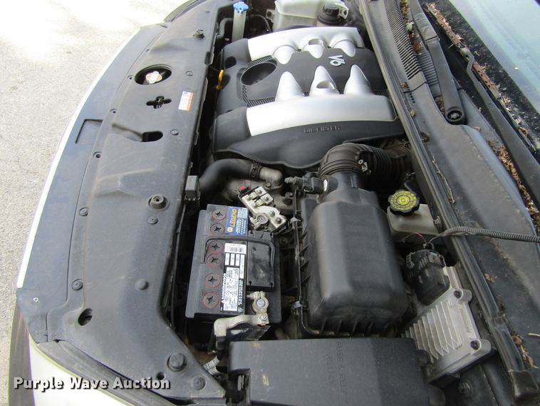 image for item GQ9037 2007 Hyundai Entourage  van