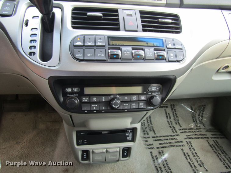 image for item GQ9038 2008 Honda Odyssey  van