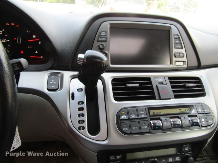 image for item GQ9038 2008 Honda Odyssey  van