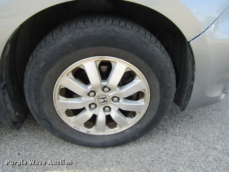 image for item GQ9038 2008 Honda Odyssey  van