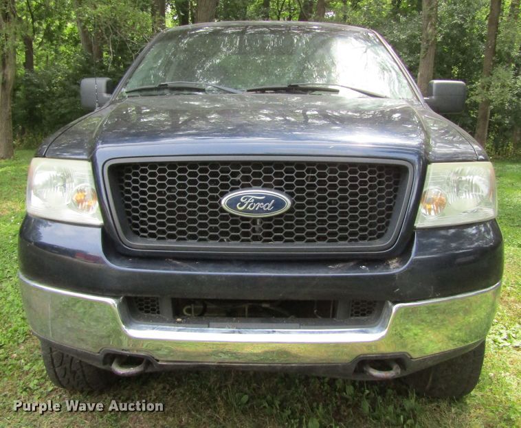 image for item GQ9041 2005 Ford F150 XLT  SuperCab pickup truck
