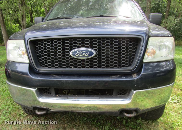 image for item GQ9041 2005 Ford F150 XLT  SuperCab pickup truck