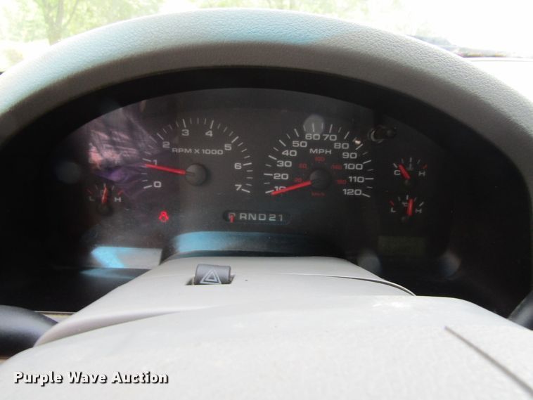 image for item GQ9041 2005 Ford F150 XLT  SuperCab pickup truck