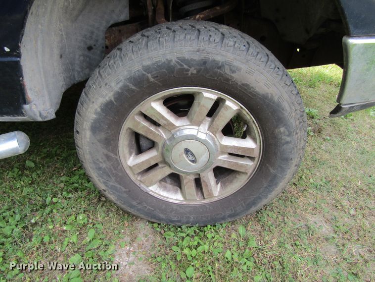 image for item GQ9041 2005 Ford F150 XLT  SuperCab pickup truck