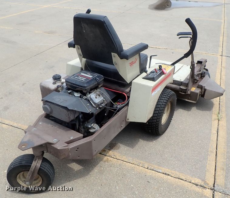 image for item GS9270 Grasshopper 614 ZTR lawn mower