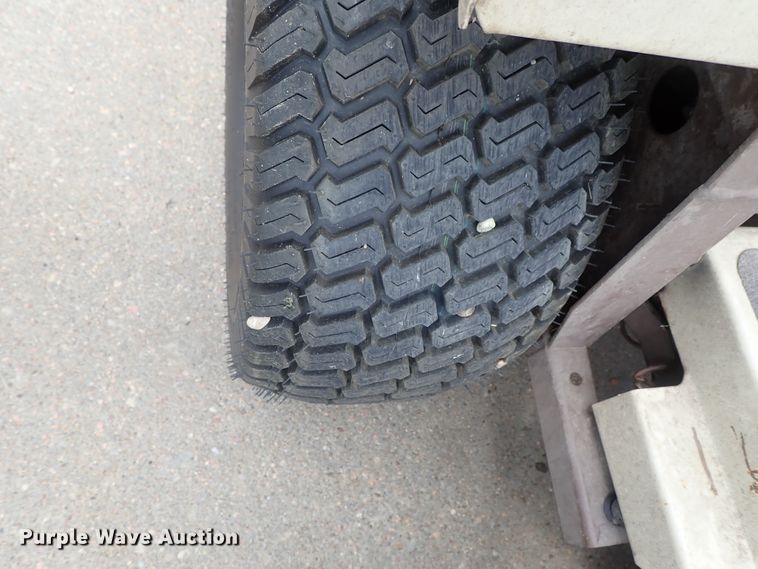 image for item GS9270 Grasshopper 614 ZTR lawn mower