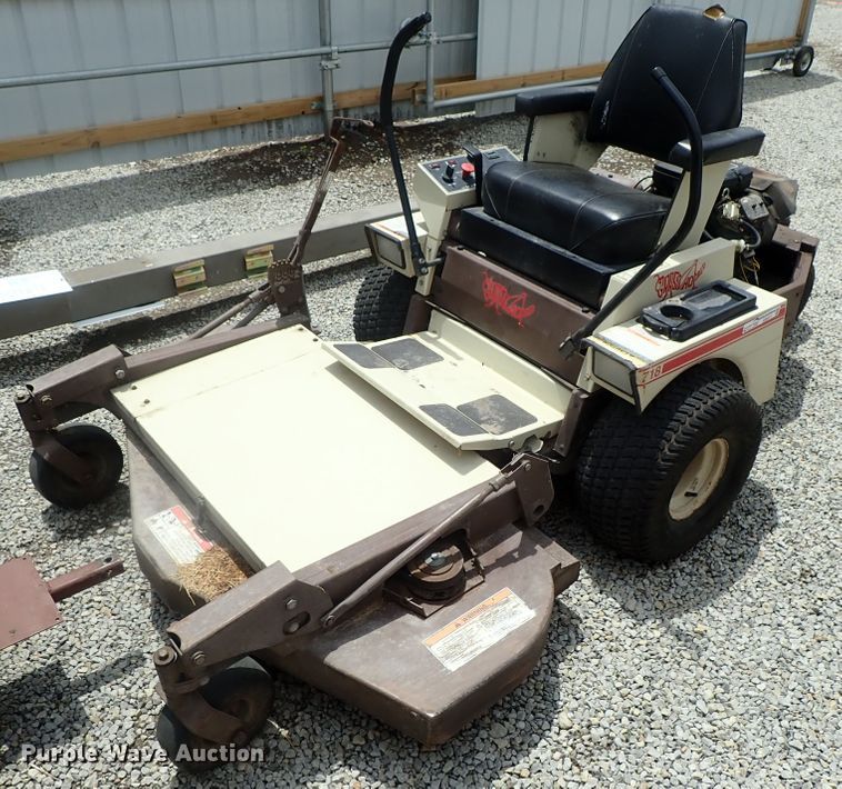 image for item GS9271 Grasshopper 718 ZTR lawn mower