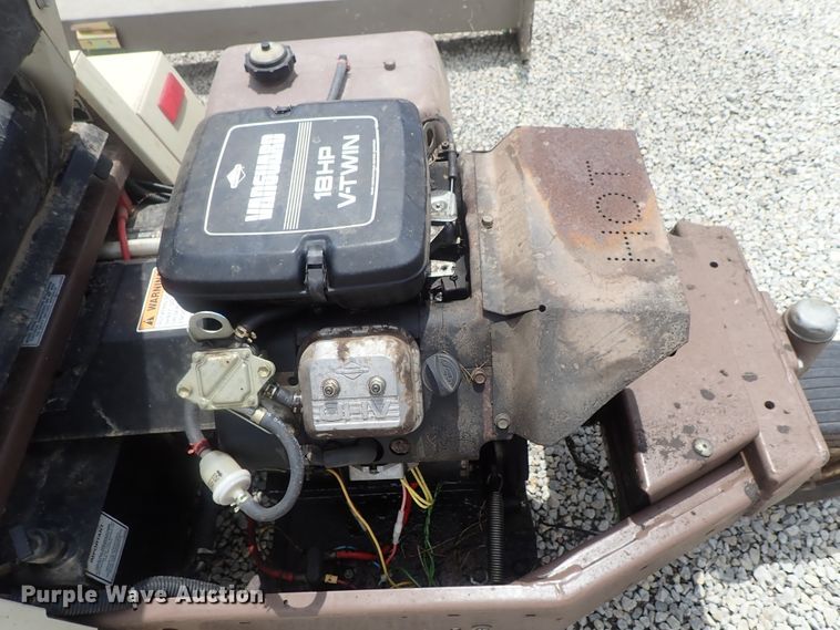 image for item GS9271 Grasshopper 718 ZTR lawn mower