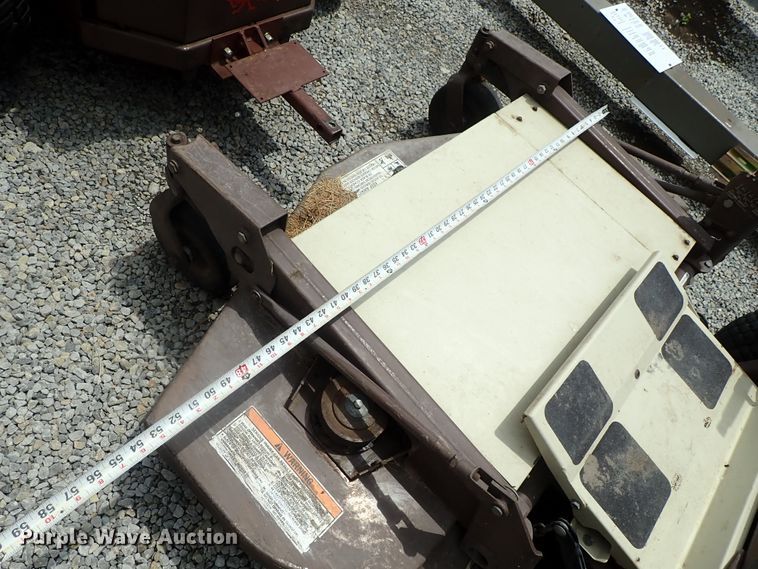 image for item GS9271 Grasshopper 718 ZTR lawn mower