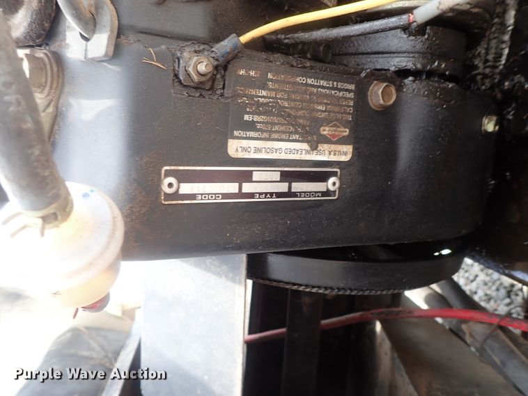 image for item GS9271 Grasshopper 718 ZTR lawn mower