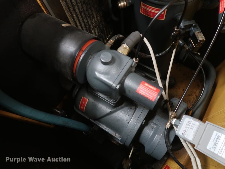 image for item GS9787 Kaeser SK26  air compressor