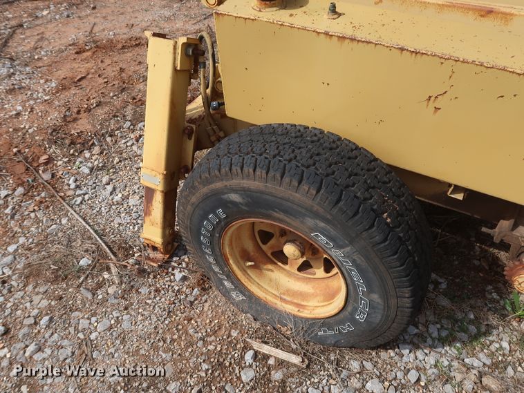 image for item GS9794 Grove SM42RT  scissor lift