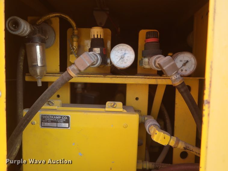 image for item GS9795 1988 Hesco 150010  generator