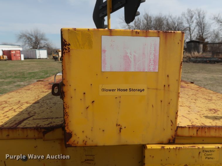 image for item GS9795 1988 Hesco 150010  generator