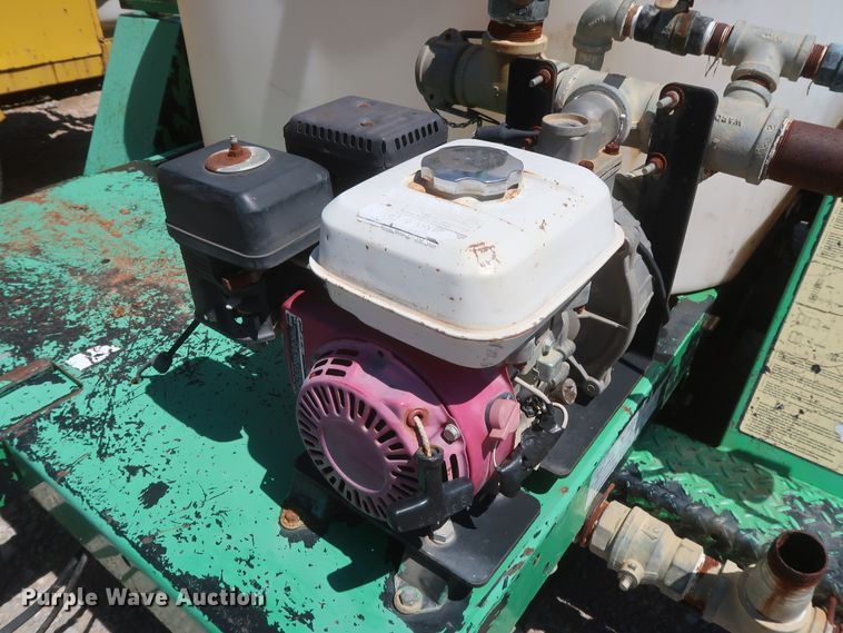 image for item GS9989 2006 Generac MWT500 tank trailer