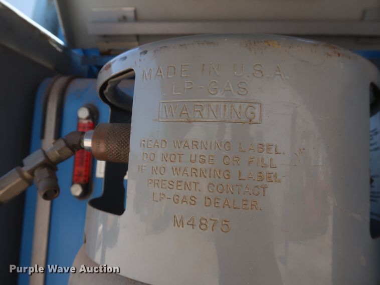 image for item GS9990 1999 Genie Z-60/34  boom lift