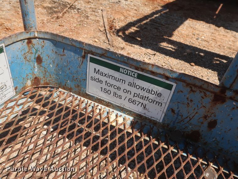 image for item GS9990 1999 Genie Z-60/34  boom lift