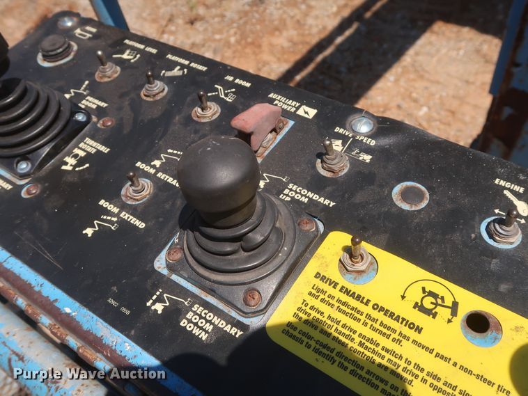 image for item GS9990 1999 Genie Z-60/34  boom lift