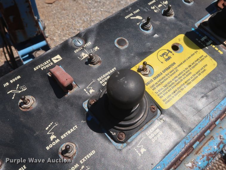 image for item GS9990 1999 Genie Z-60/34  boom lift