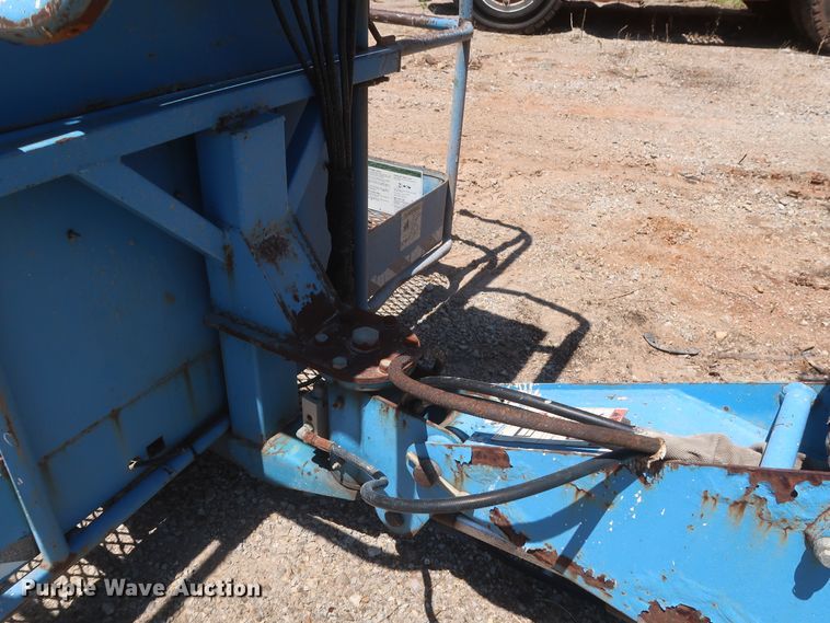 image for item GS9990 1999 Genie Z-60/34  boom lift