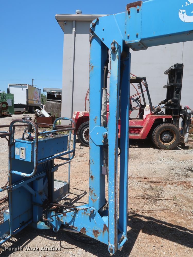 image for item GS9990 1999 Genie Z-60/34  boom lift