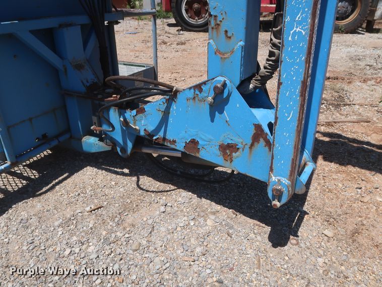 image for item GS9990 1999 Genie Z-60/34  boom lift